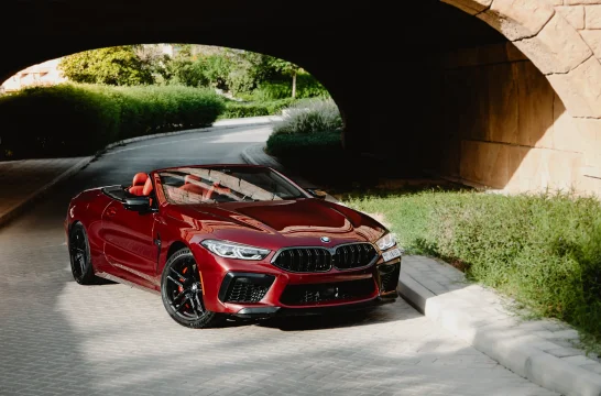 BMW M8 Competition Rojo 2022
