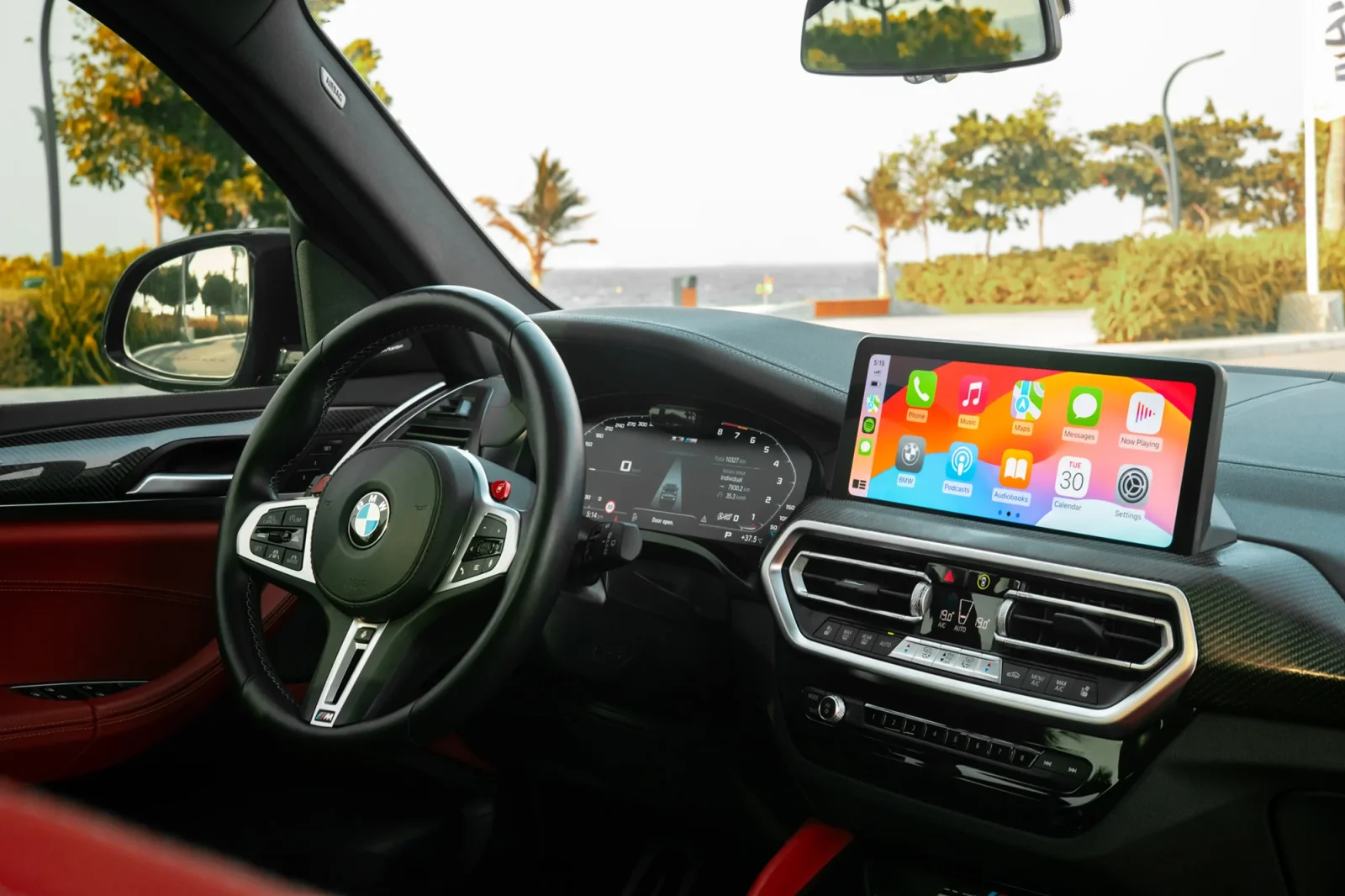 Kiralık BMW X3 M Competition Siyah 2023 içinde Abu Dhabi - 4 