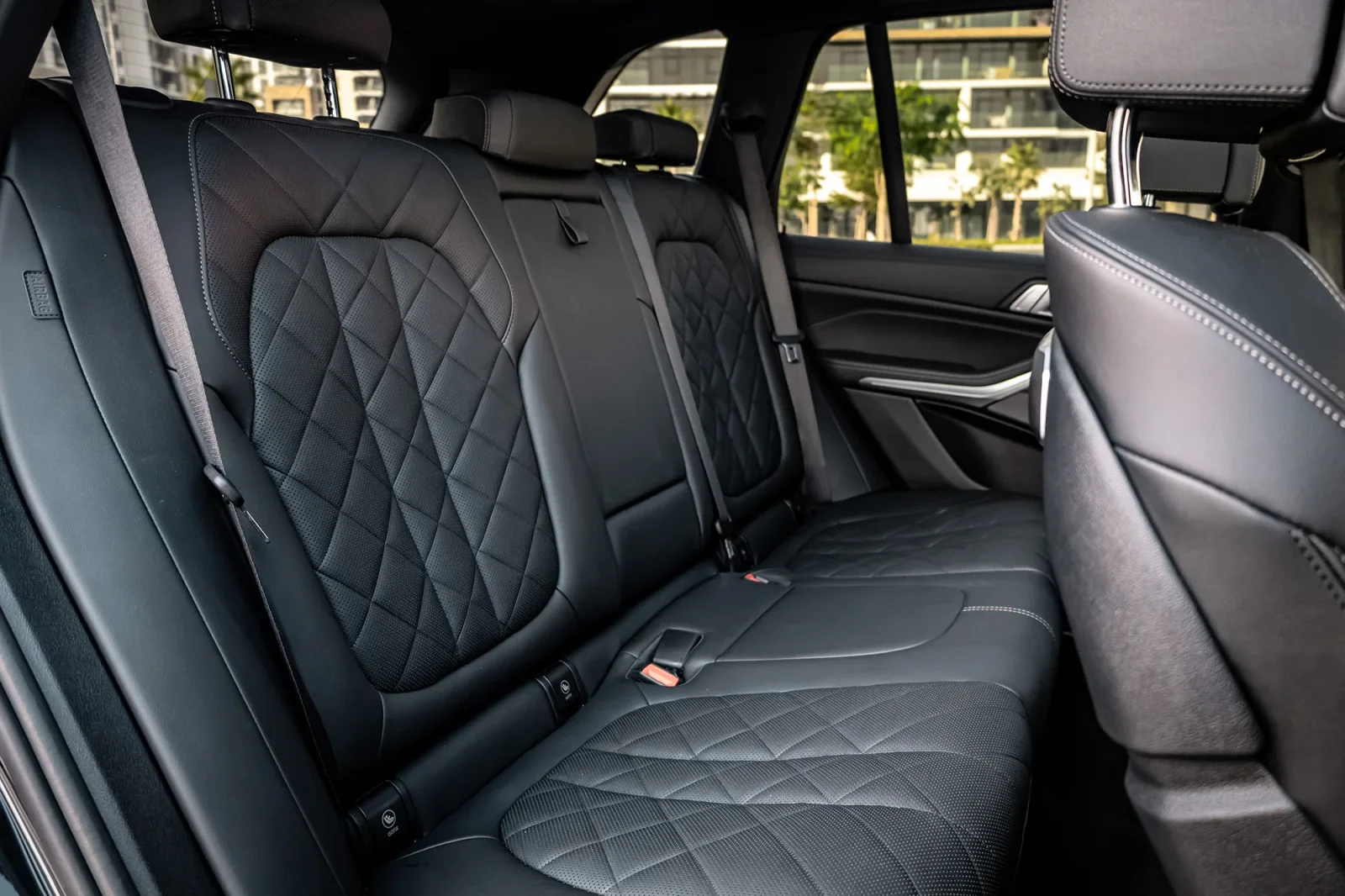 Rent BMW X5  Black 2024 in Abu Dhabi - 7 