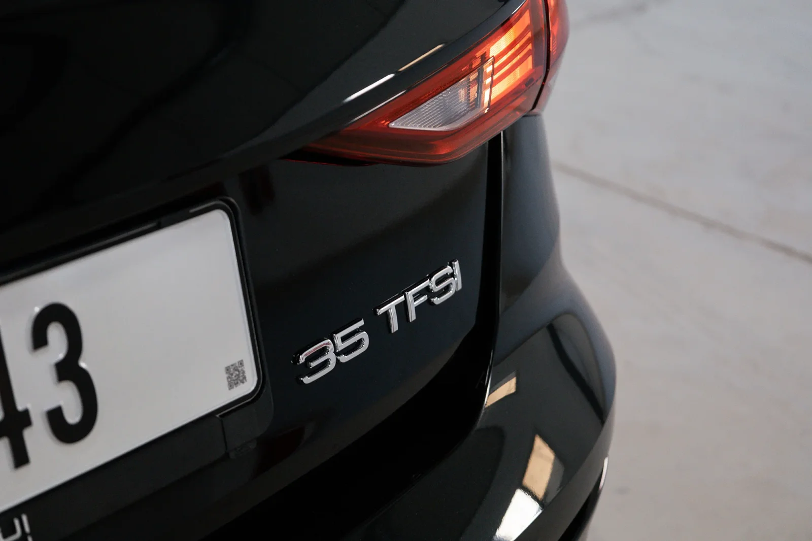 Huren Audi A3  Zwart 2023 in Abu Dhabi - 14 