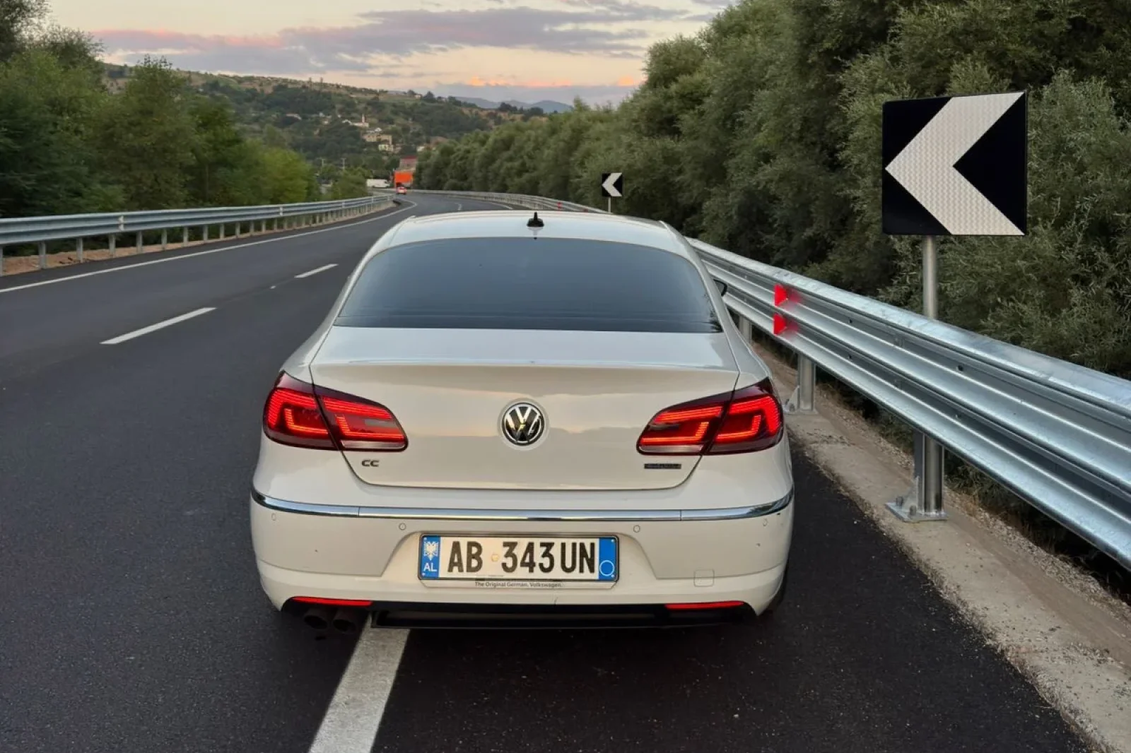 Rent Volkswagen Passat CC  White 2014 in Tirana - 5 