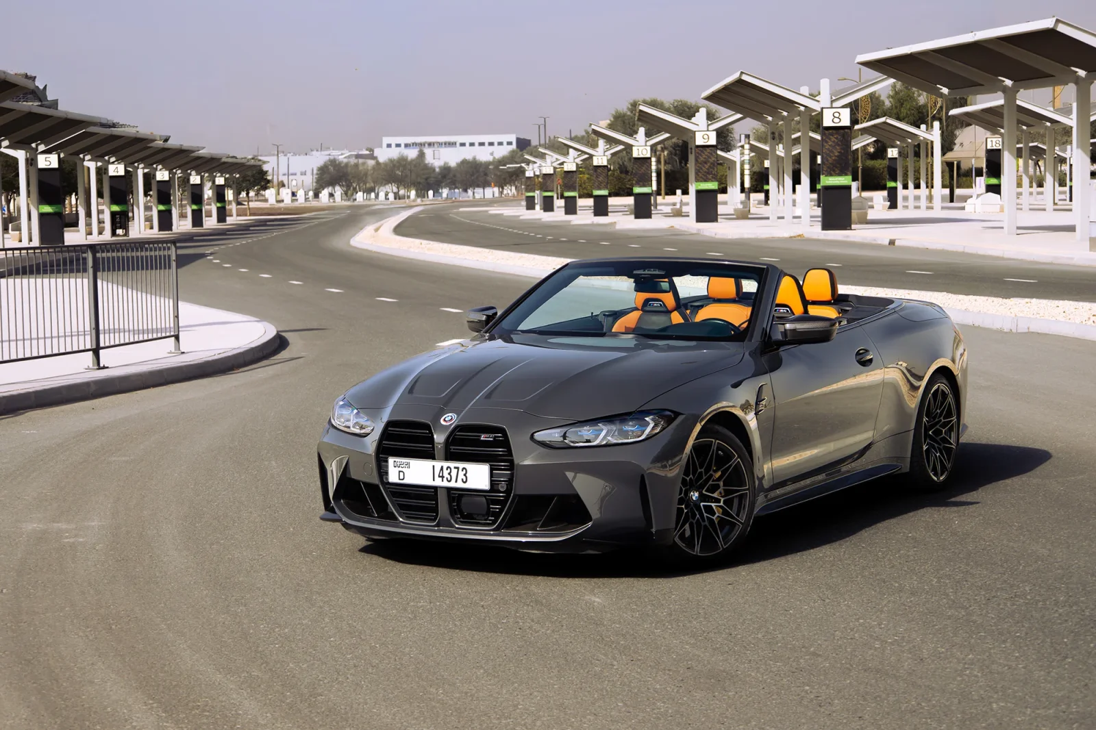 Аренда BMW M4 Competition Серый 2023 в Абу-Даби