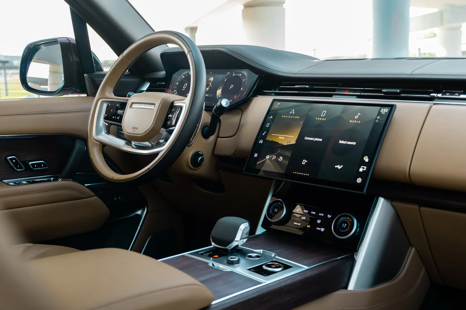 Rent Land Rover Range Rover Autobiography V8 Black 2023 in Abu Dhabi - 3 