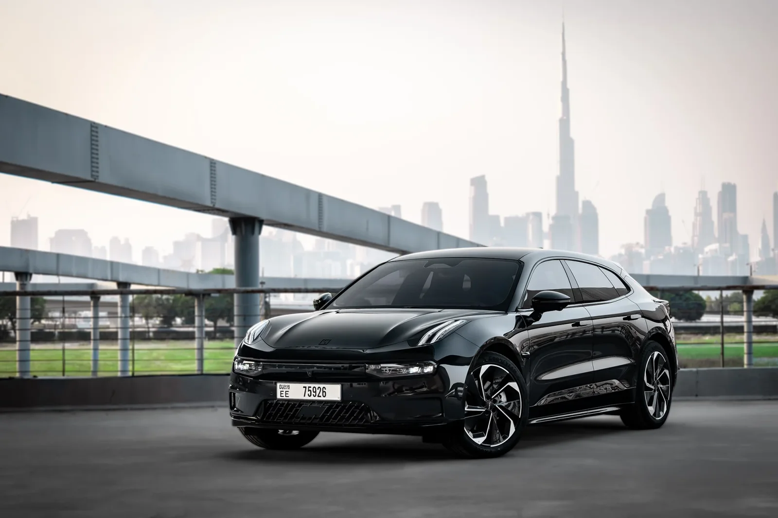 Loyer Zeekr 1  Noir 2025 en Abou Dabi