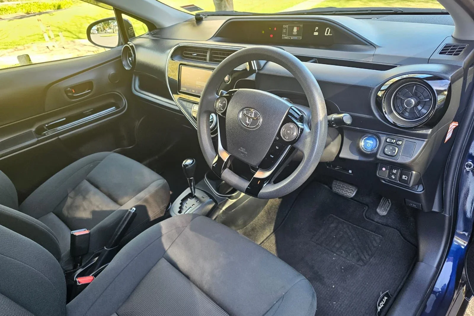 Affitto Toyota Aqua  Blu 2019 in Mangere - 4 