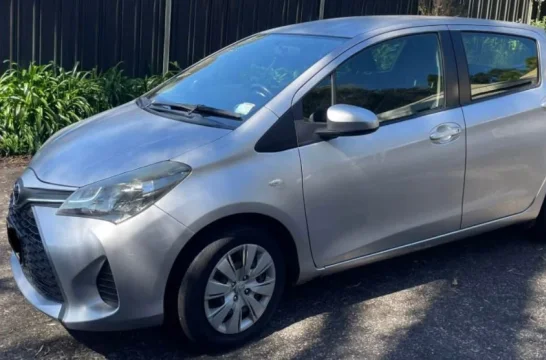 Toyota Yaris Zilver 2015