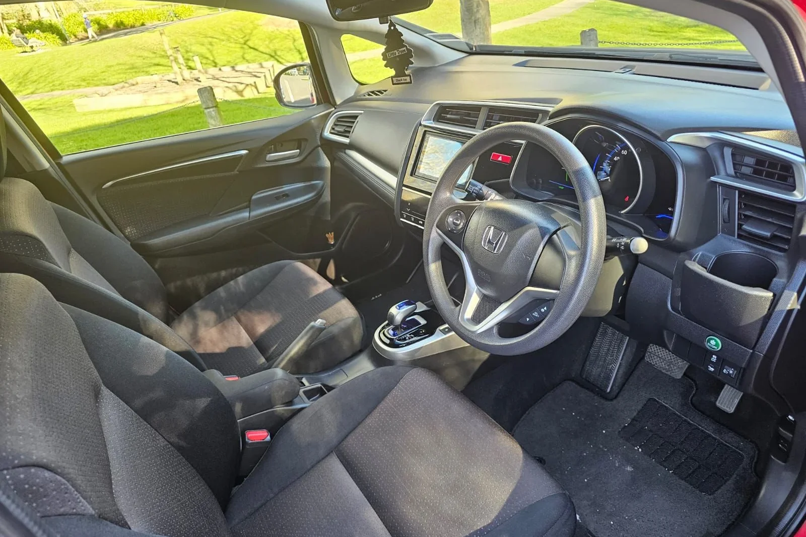 Rent Honda Fit  Red 2014 in Mangere - 4 