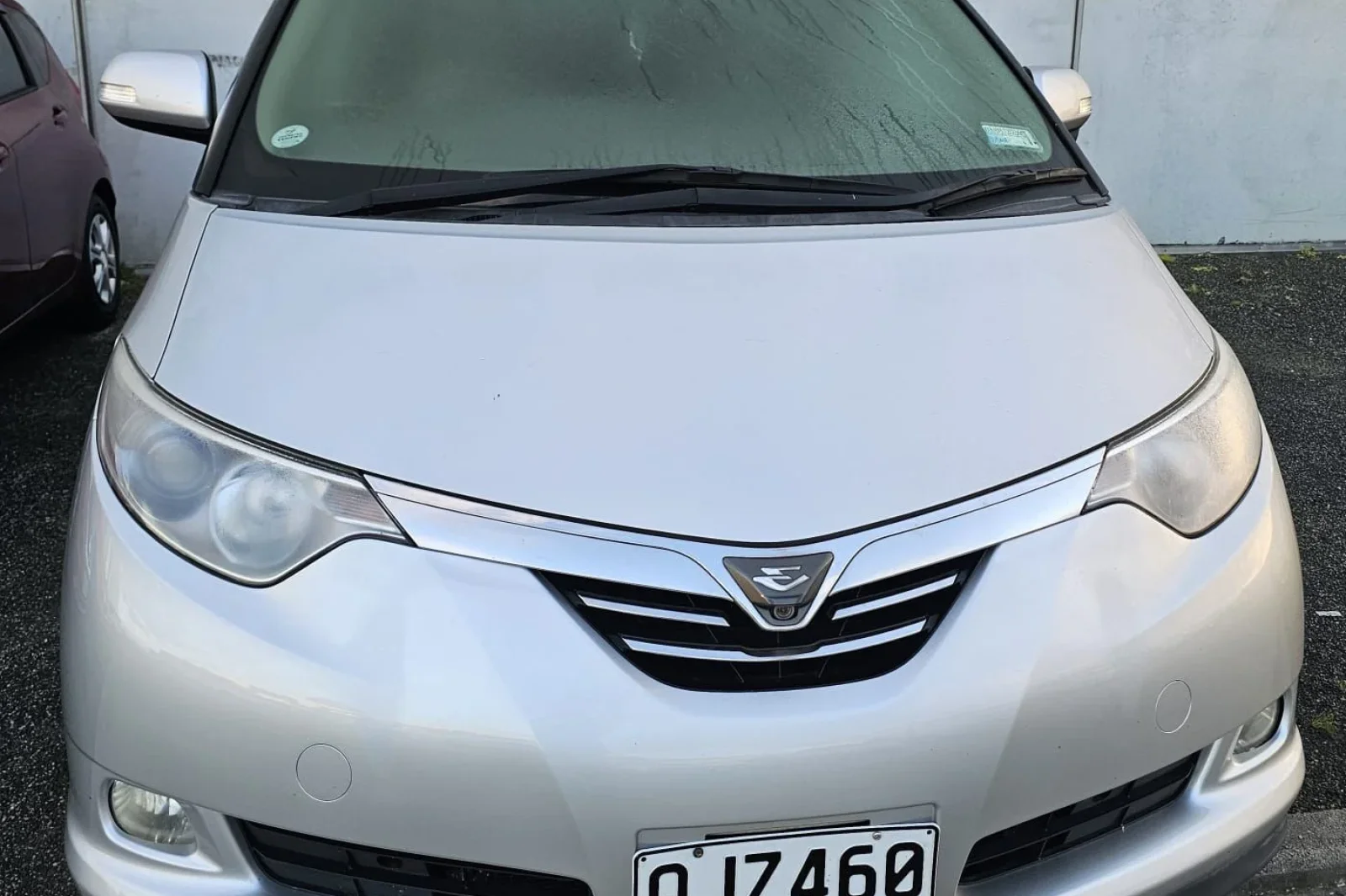 Huren Toyota Estima  Zilver 2008 in Mangere - 2 
