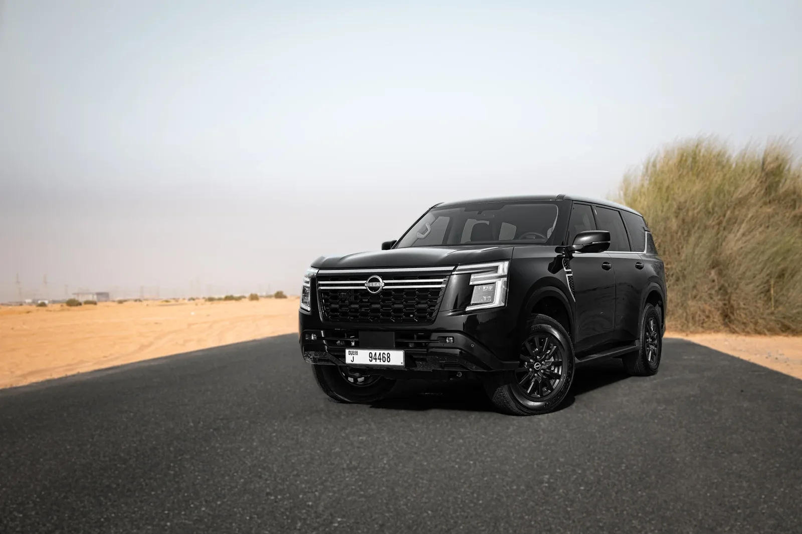 Kiralık Nissan Patrol  Siyah 2025 içinde Abu Dhabi - 13 