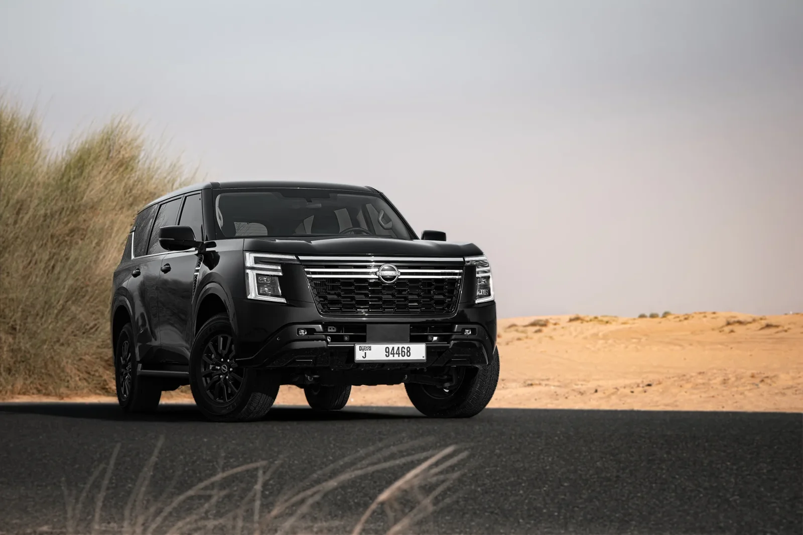 Kiralık Nissan Patrol  Siyah 2025 içinde Abu Dhabi - 2 