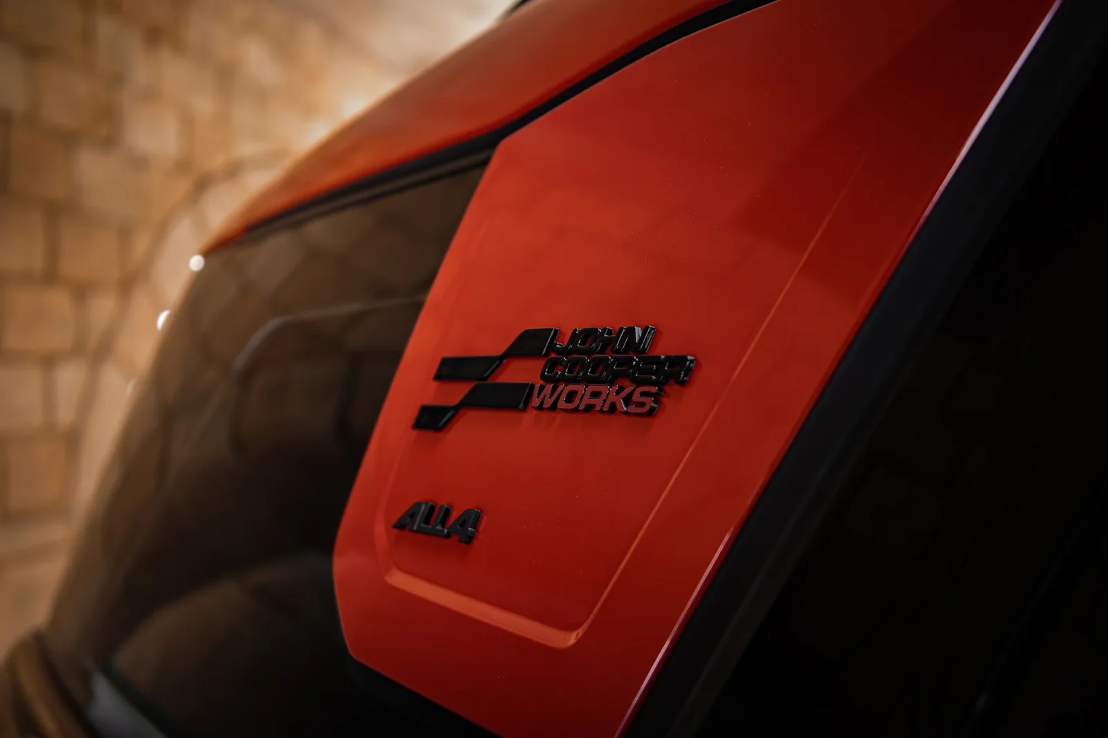 Huren Mini Countryman JCW Grijs 2024 in Abu Dhabi - 10 