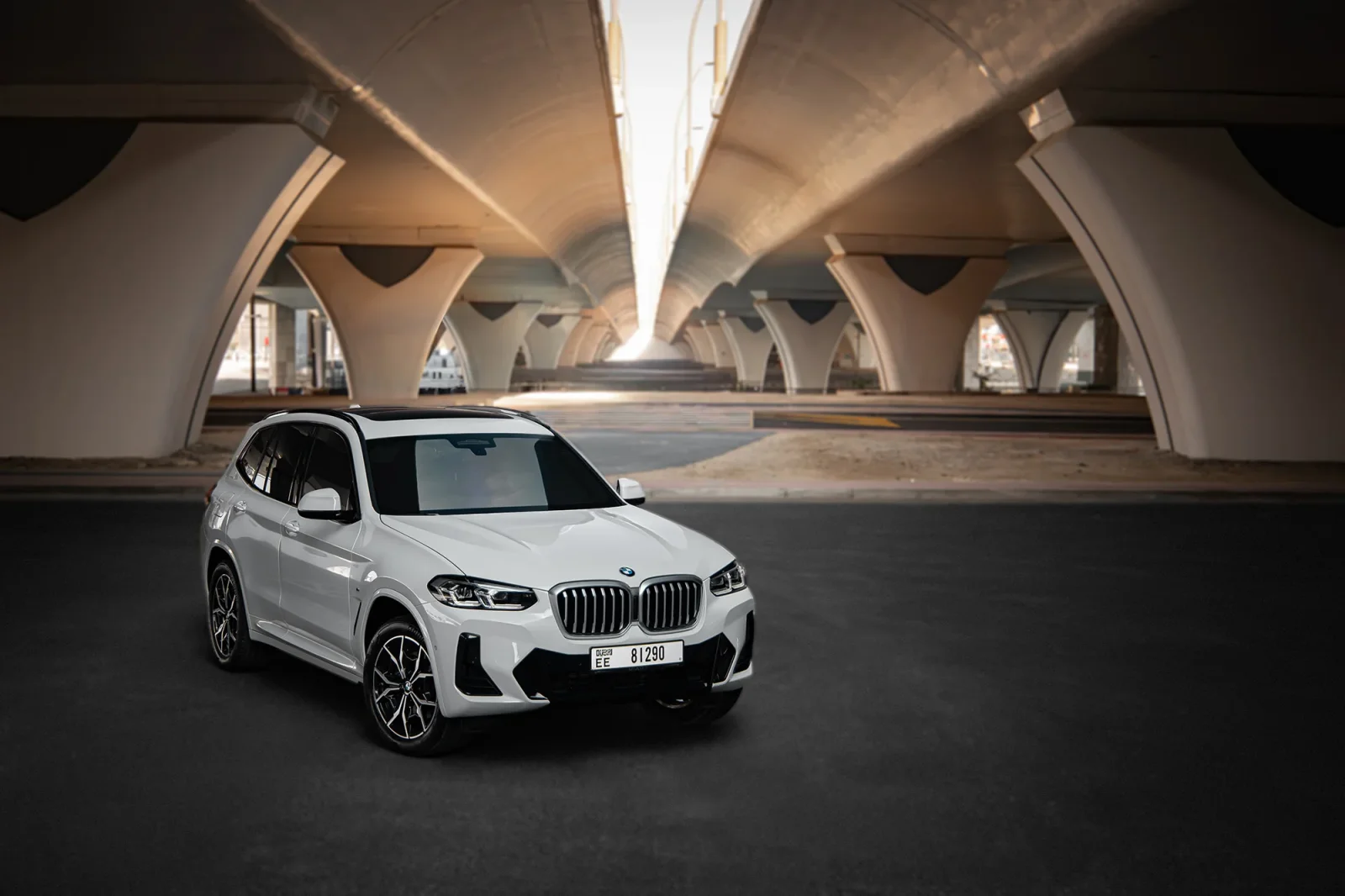 Alquiler BMW X3 20i M - Sport Blanco 2022 en Abu Dabi