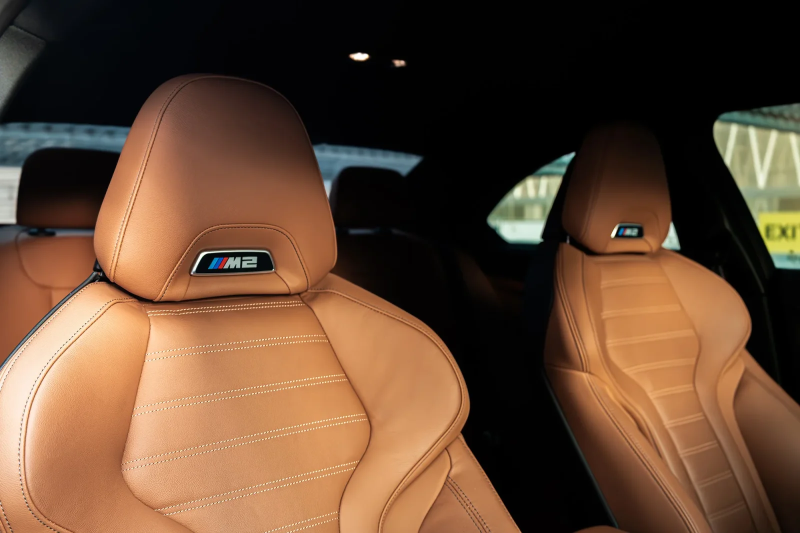 Kiralık BMW M2  Mavi 2024 içinde Abu Dhabi - 6 