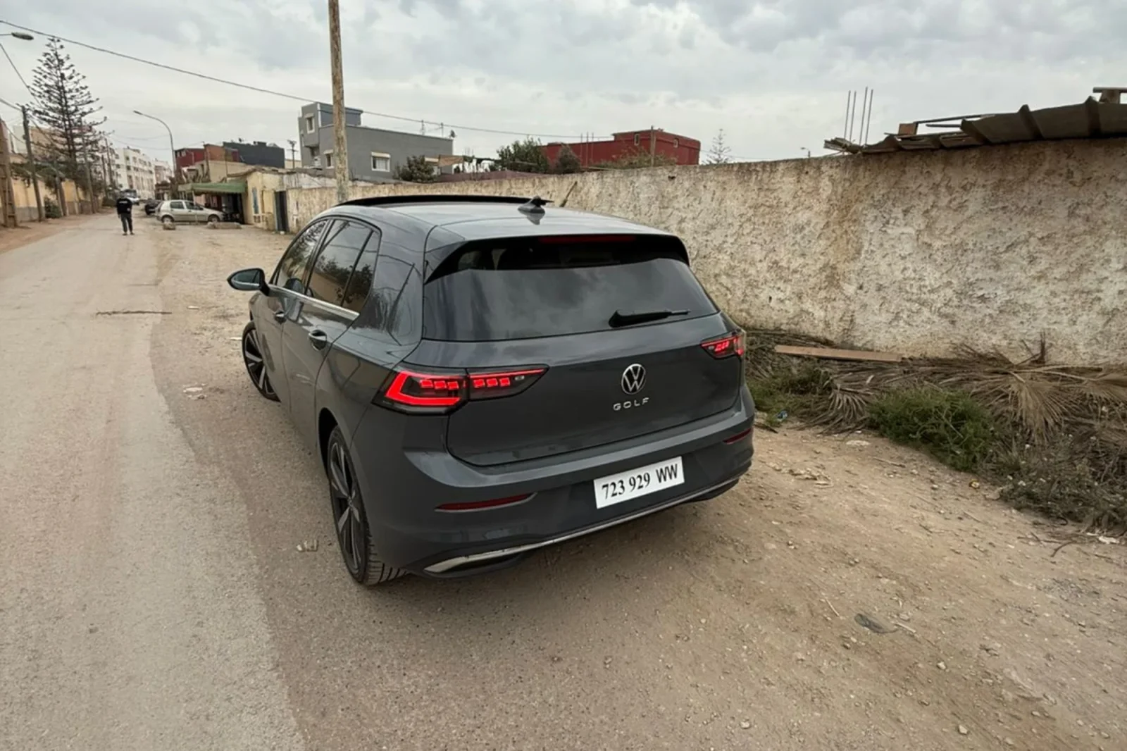 Affitto Volkswagen Golf 8.5 Nero 2025 in Rabat - 5 