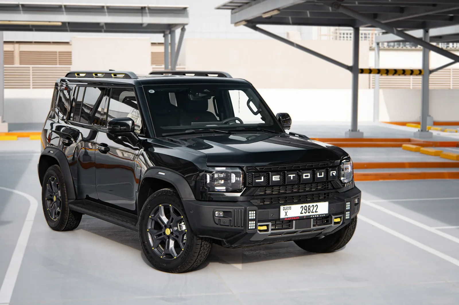 Huren Jetour T2  Zwart 2024 in Abu Dhabi