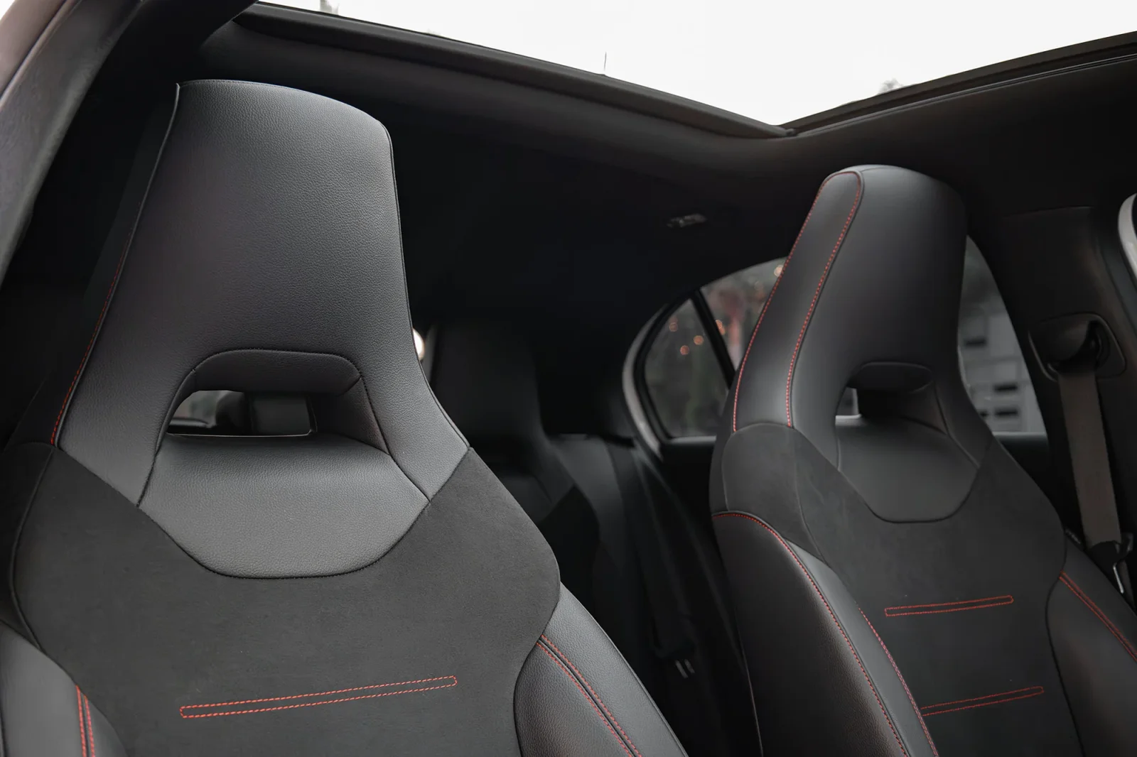 Rent Mercedes-Benz A-Class 200 White 2023 in Abu Dhabi - 5 