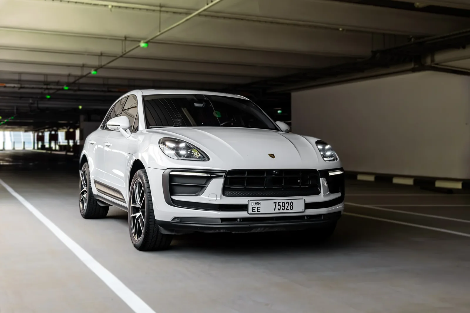 Loyer Porsche Macan  Blanc 2024 en Abou Dabi - 9 