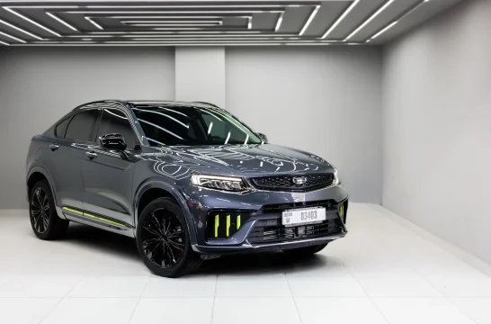 Geely Tugella GF Gris 2024