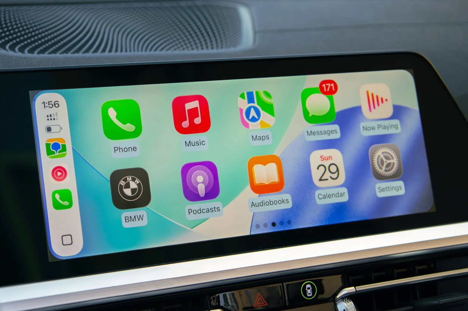 Huren BMW 4-Series 430 Blauw 2023 in Abu Dhabi - 12 