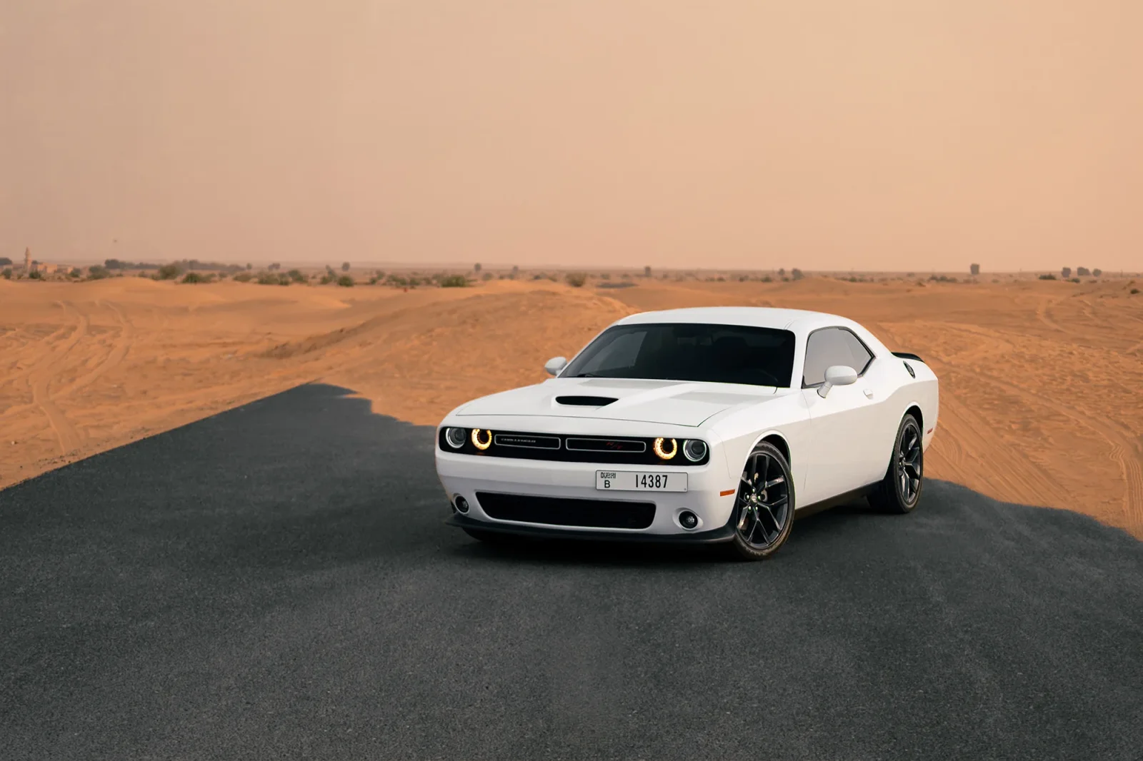 Rent Dodge Challenger R/T White 2022 in Abu Dhabi - 11 