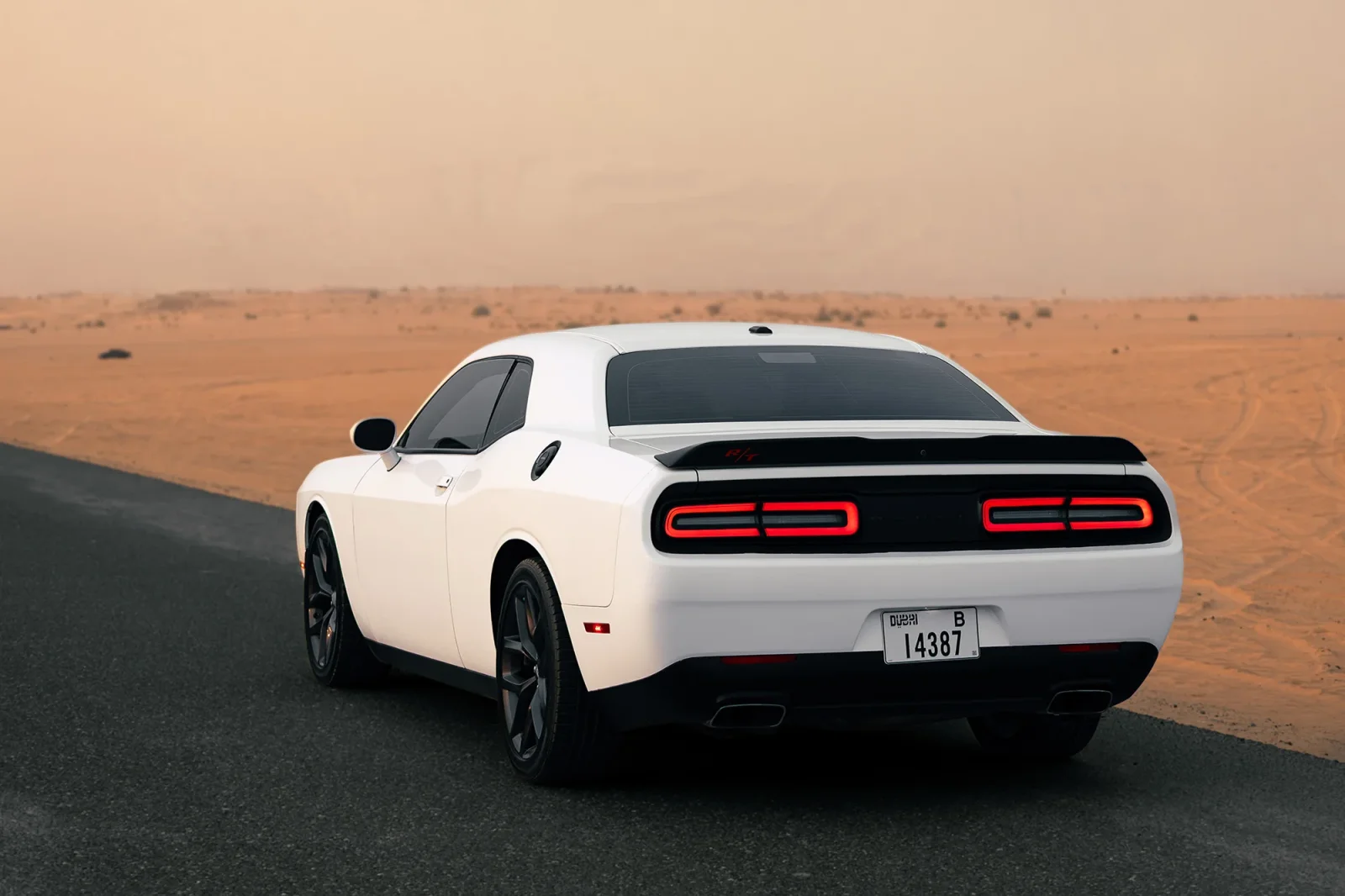 Rent Dodge Challenger R/T White 2022 in Abu Dhabi - 8 