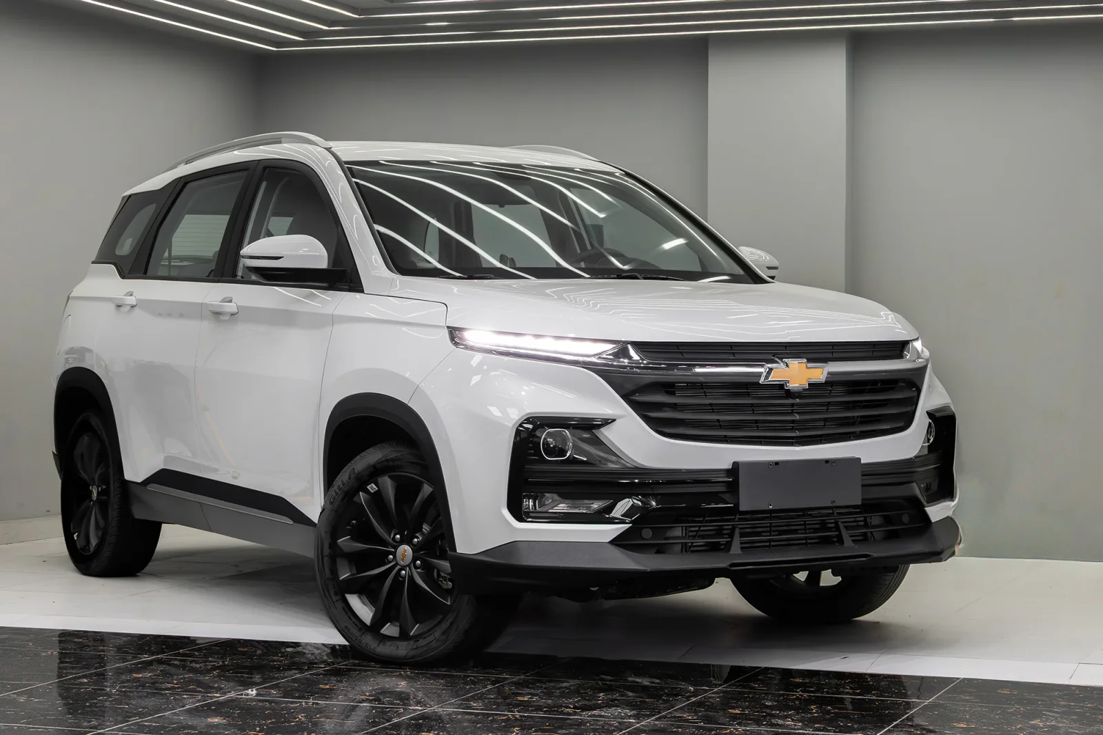 Rent Chevrolet Captiva  White 2026 in Abu Dhabi