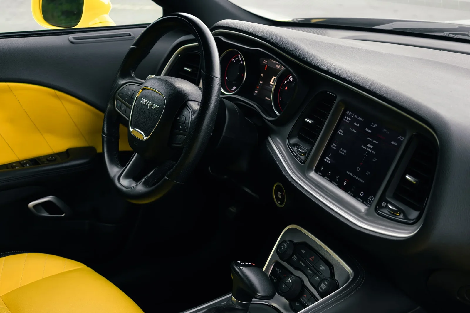Rent Dodge Challenger R/T Scat Pack Yellow 2022 in Abu Dhabi - 4 