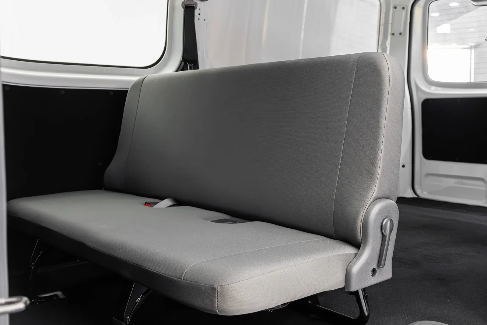 Rent Nissan Urvan  White 2025 in Abu Dhabi - 5 