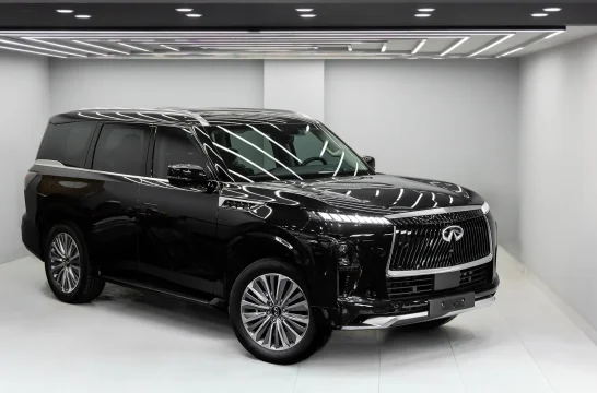 Infiniti QX80 Black 2025