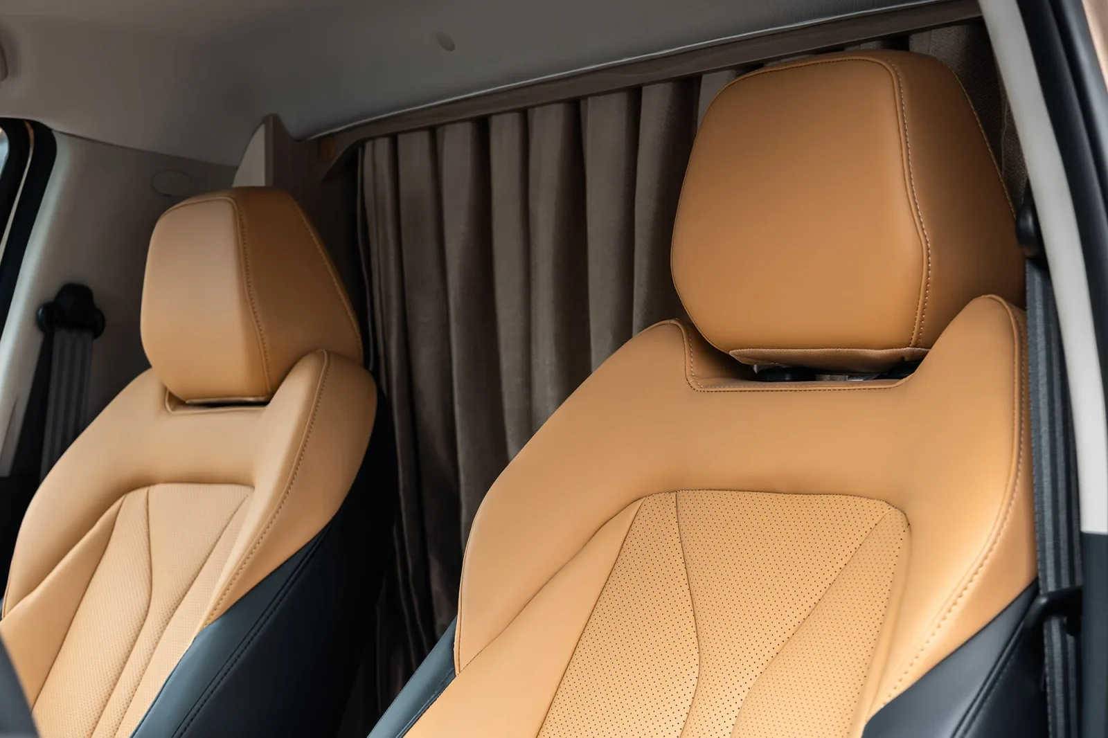 Rent Changan Hunter RV Gold 2025 in Abu Dhabi - 6 