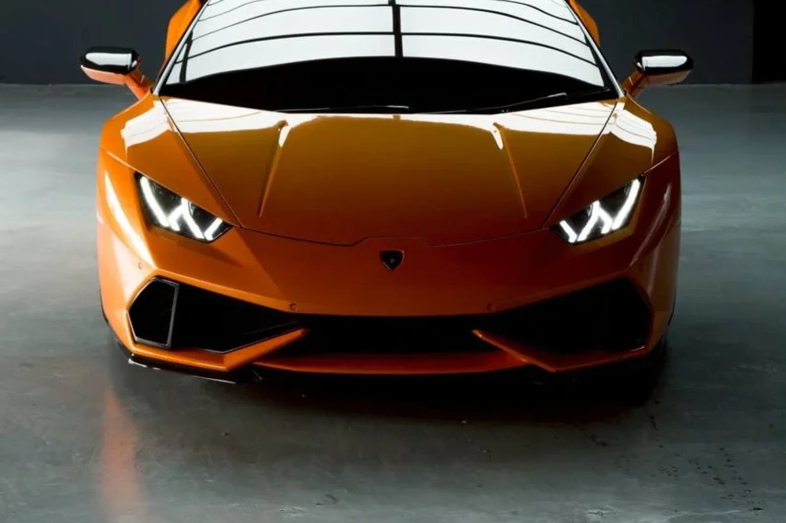 Rent Lamborghini Huracan  Orange 2019 in Bangkok - 5 