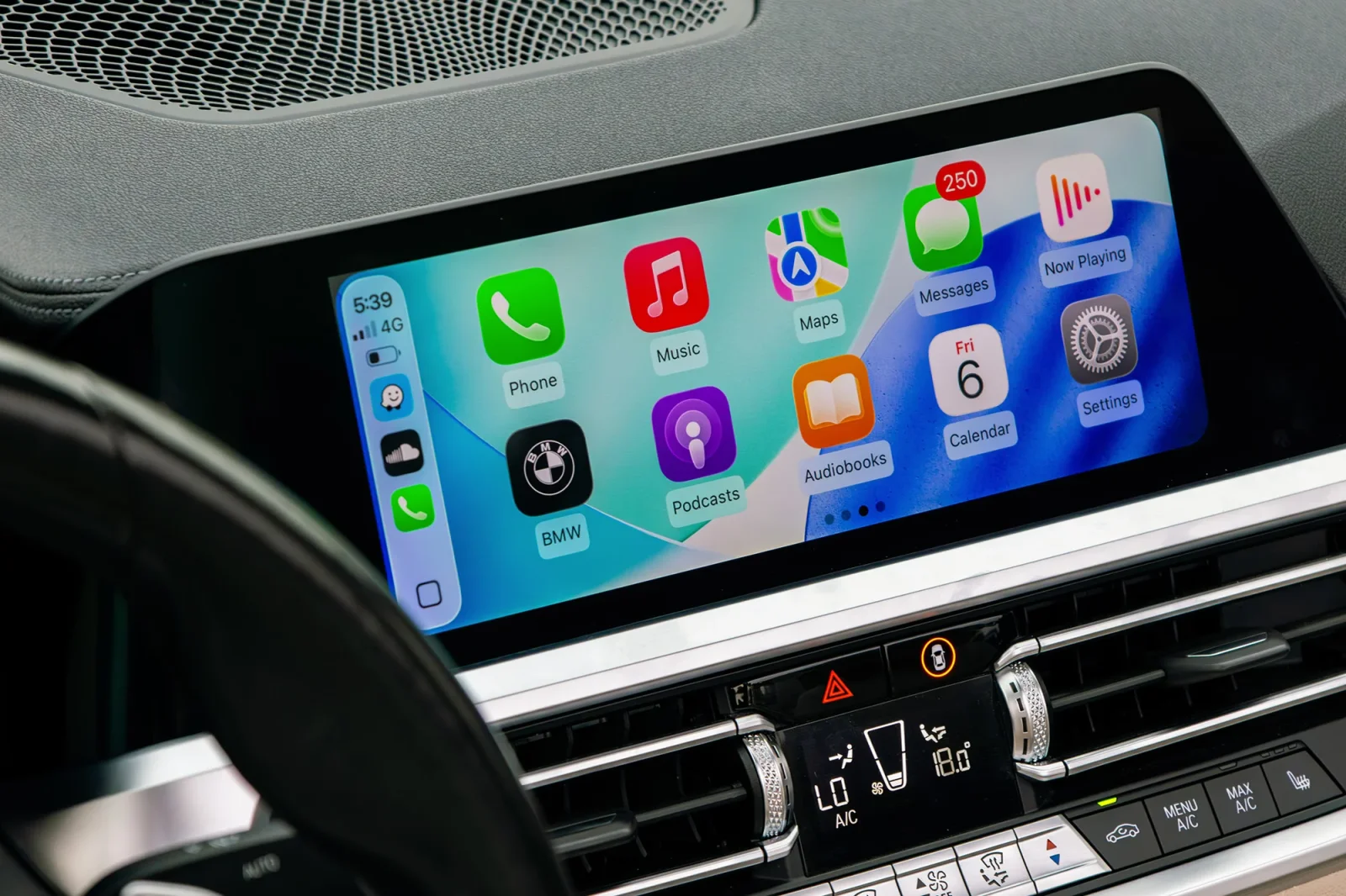 Loyer BMW 4-Series 430i xDrive Bleu 2022 en Abou Dabi - 6 