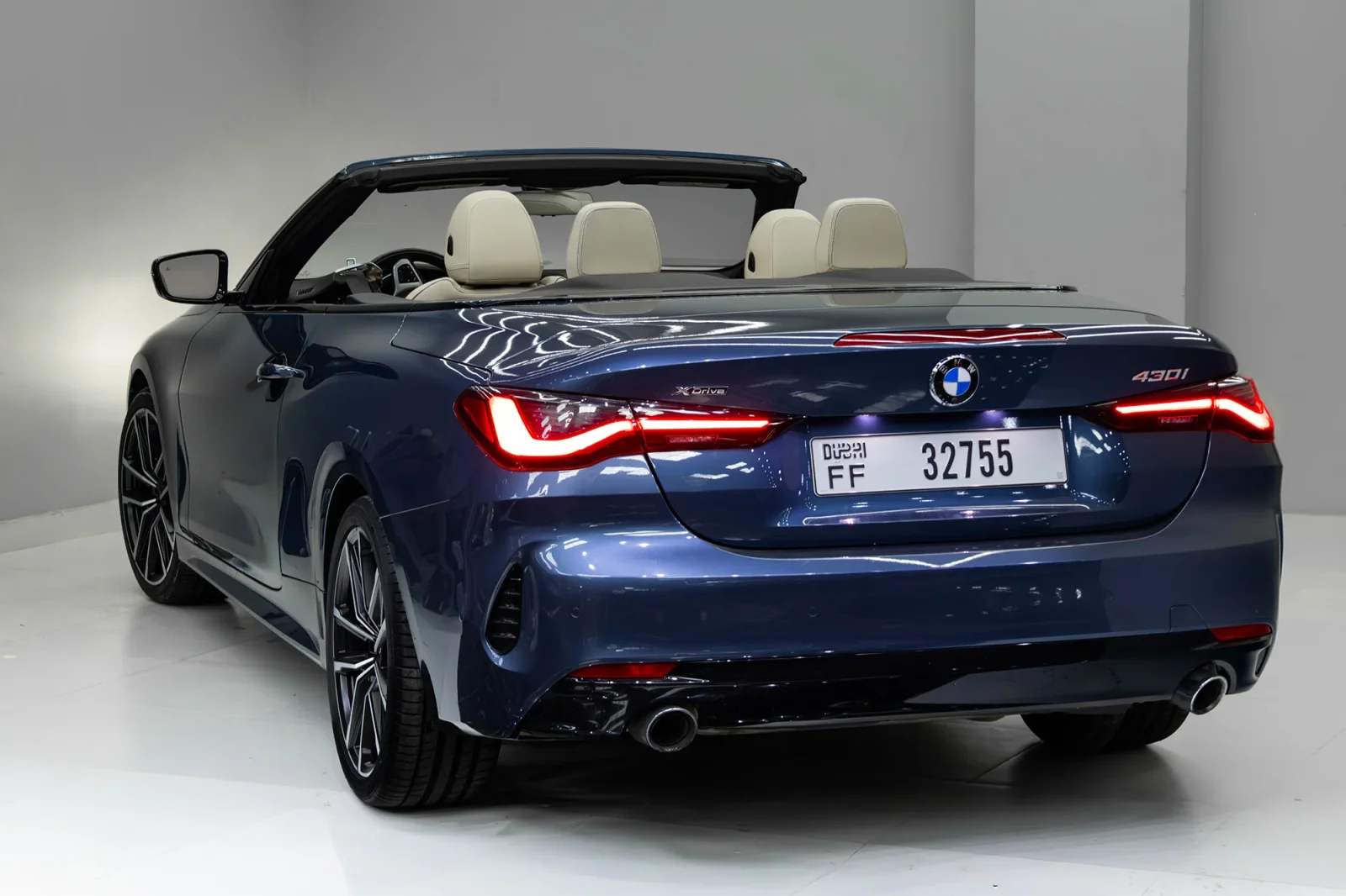 Аренда BMW 4-Series 430i xDrive Синий 2022 в Абу-Даби - 4 