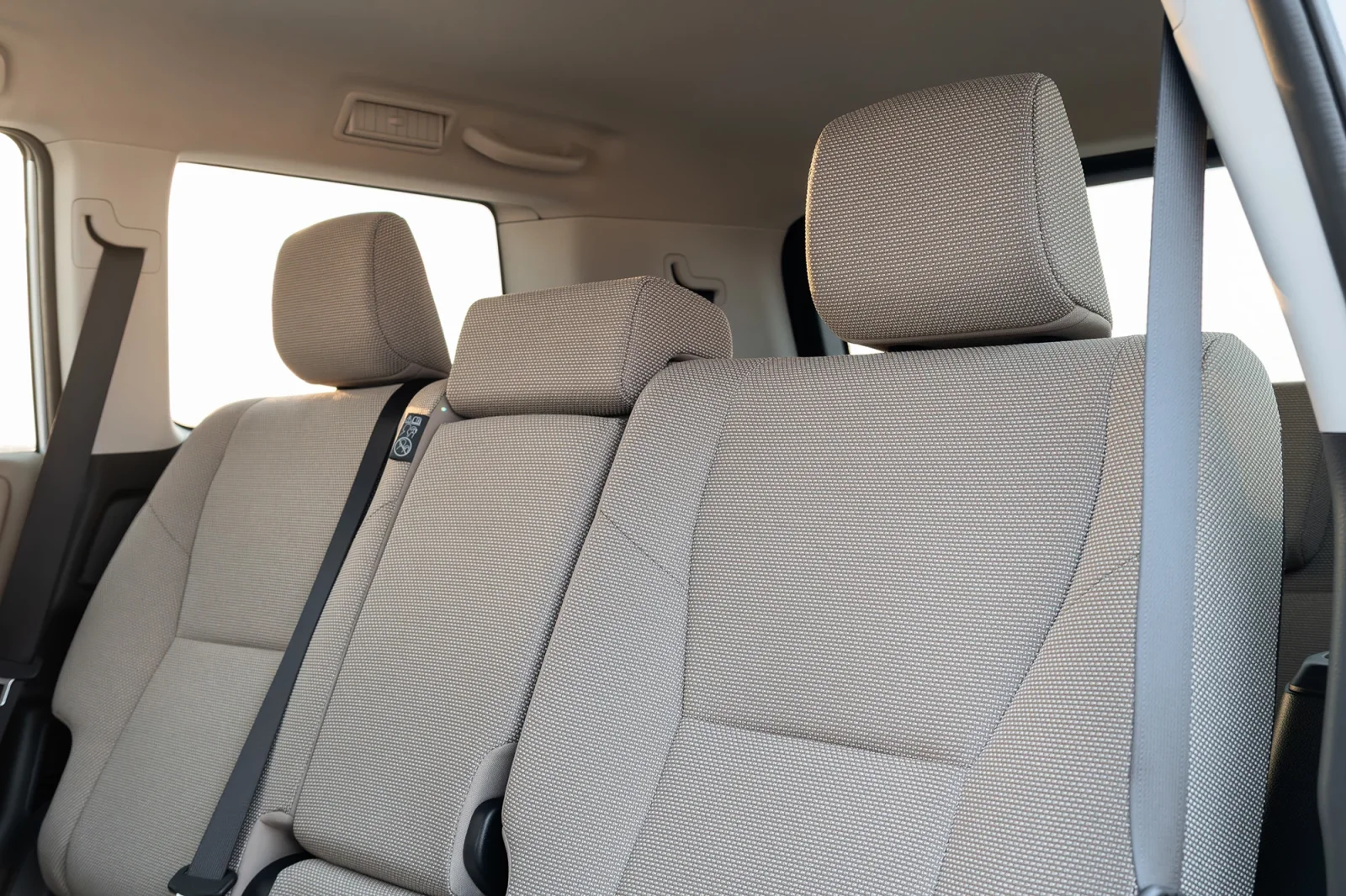 Affitto Toyota Land Cruiser Prado 250 Bianco 2025 in Abu Dhabi - 7 