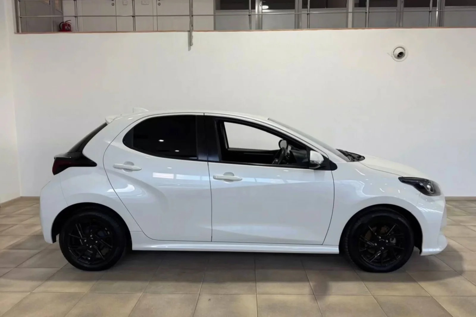 Rent Toyota Yaris  White 2023 in Abu Dhabi - 2 