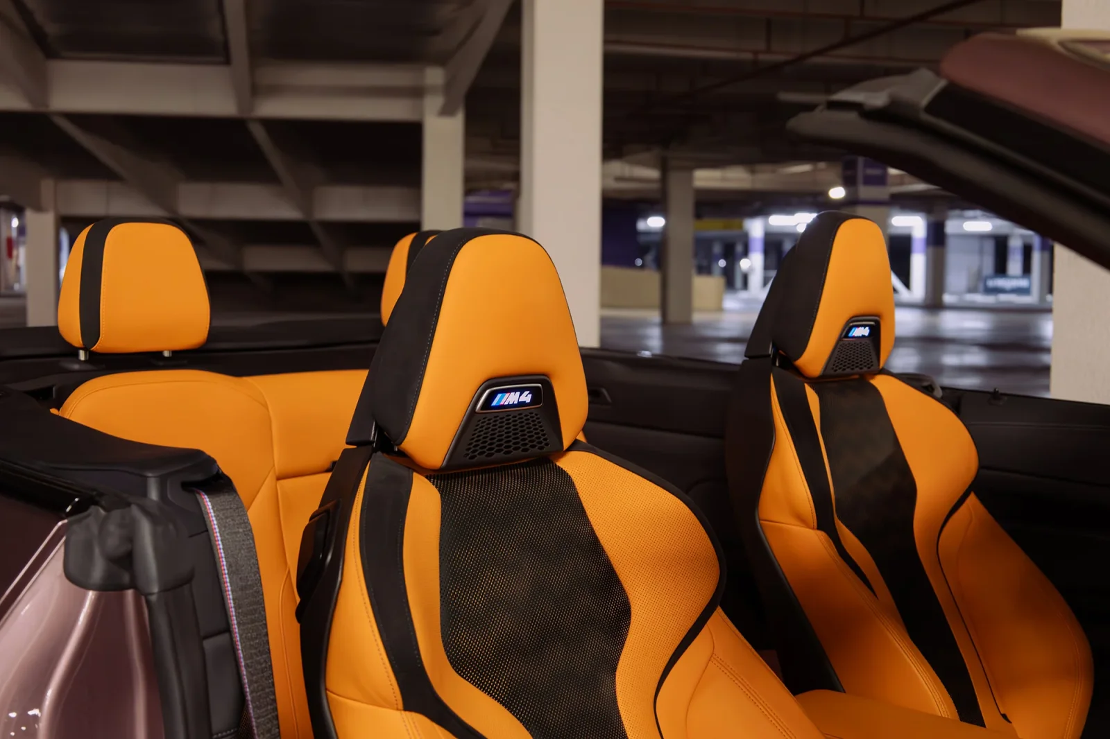 Аренда BMW M4  Розовый 2024 в Абу-Даби - 6 