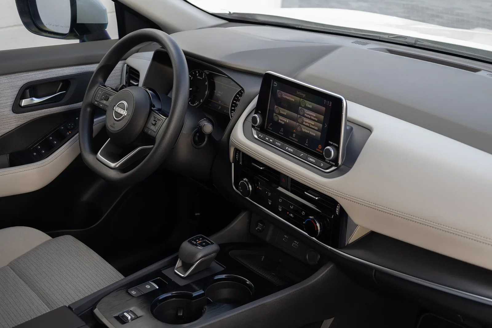 Rent Nissan X-Trail  White 2026 in Abu Dhabi - 4 