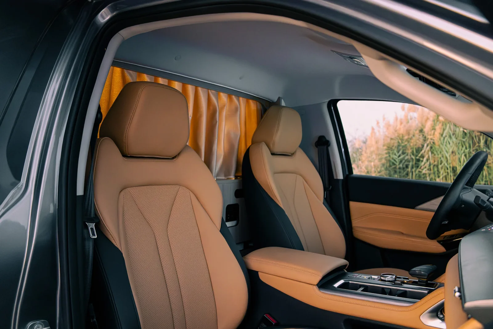 Huren Changan Hunter RV Grijs 2025 in Abu Dhabi - 8 