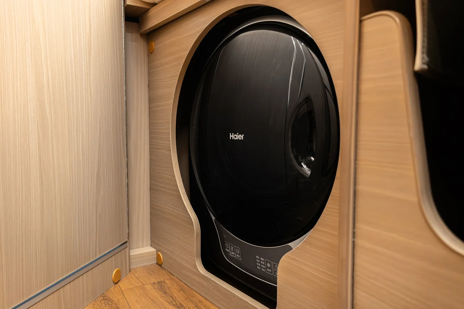 Huren Changan Hunter RV Grijs 2025 in Abu Dhabi - 18 