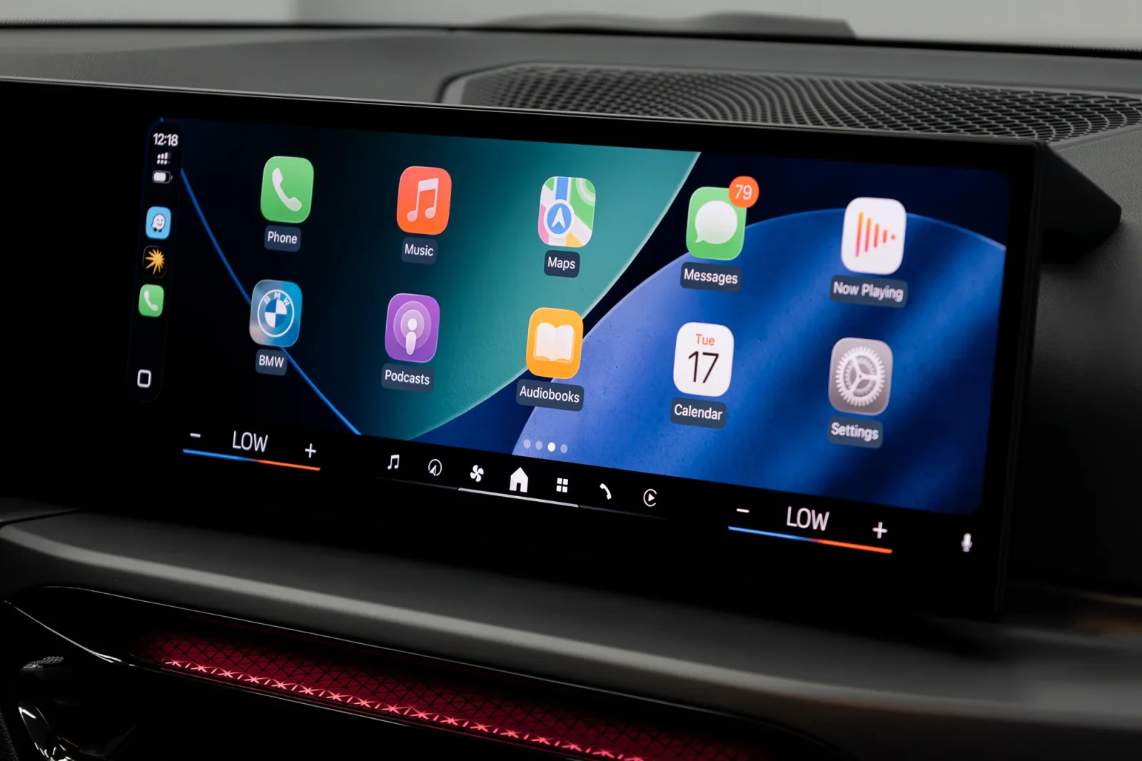 Loyer BMW 3-Series 318i Noir 2025 en Abou Dabi - 3 