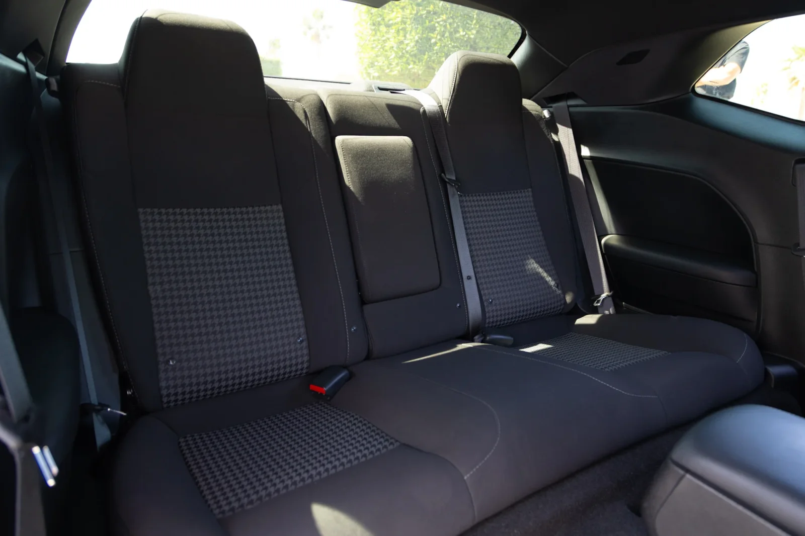 Loyer Dodge Challenger GT Vert 2023 en Abou Dabi - 5 