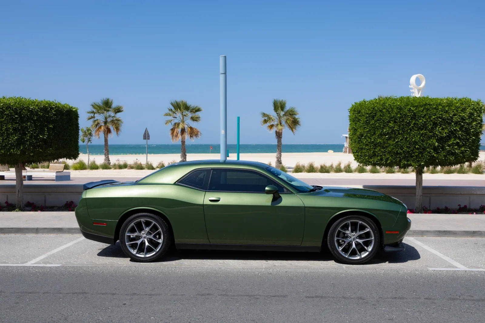 Loyer Dodge Challenger GT Vert 2023 en Abou Dabi - 14 