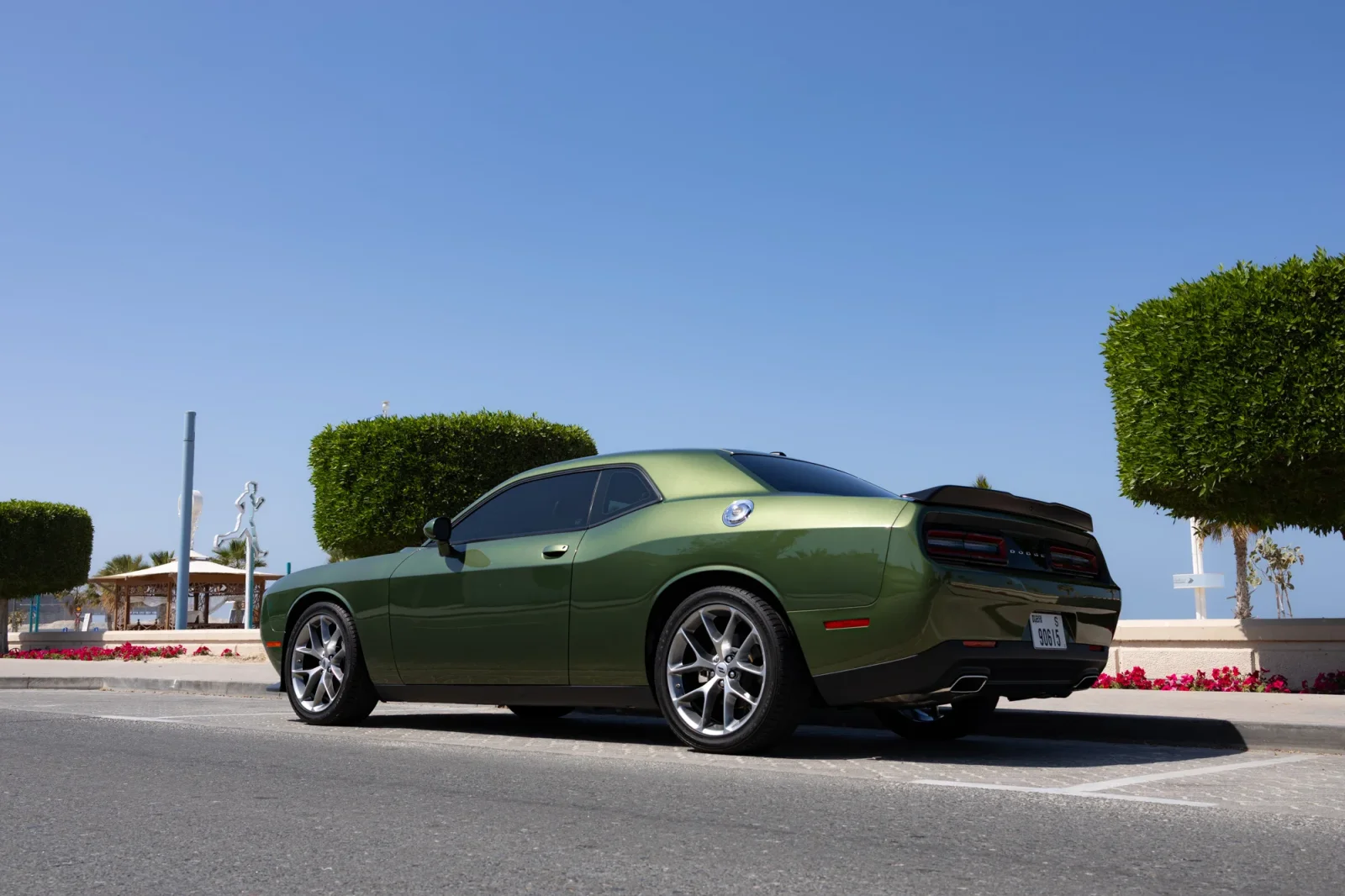 Loyer Dodge Challenger GT Vert 2023 en Abou Dabi - 10 