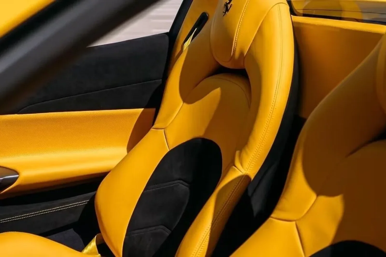 Rent Ferrari 488  Yellow 2018 in Miami - 5 