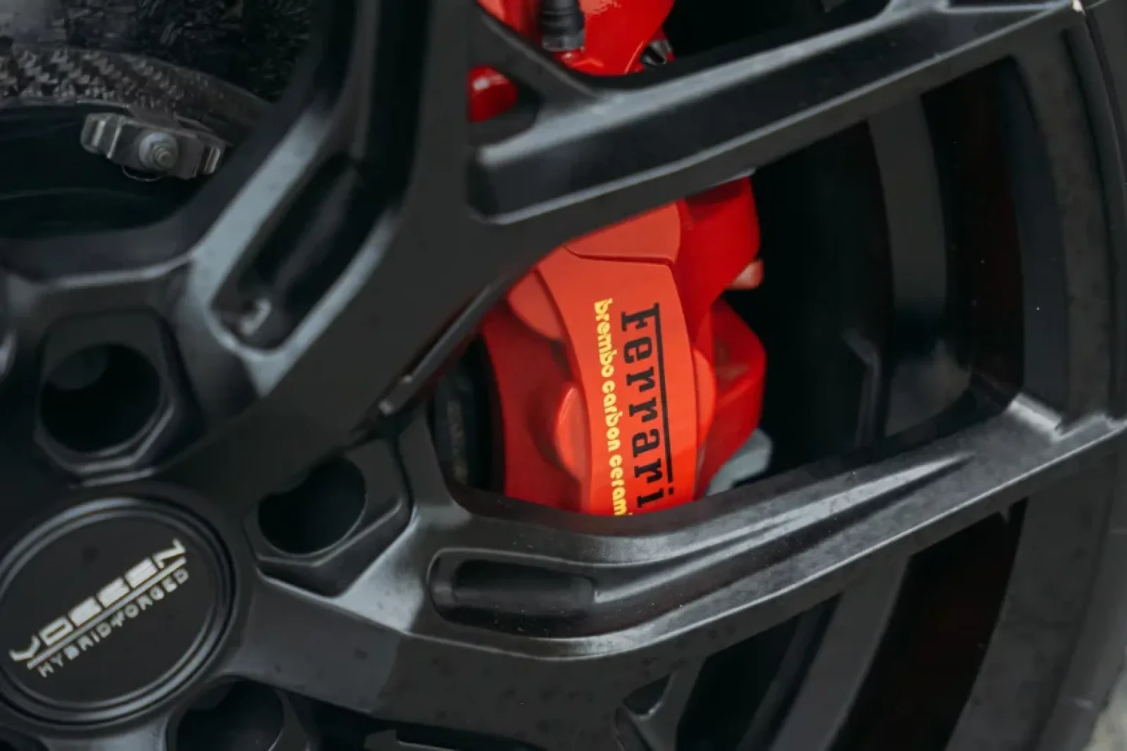 Affitto Ferrari 488 GTB  Grigio 2018 in Miami - 11 