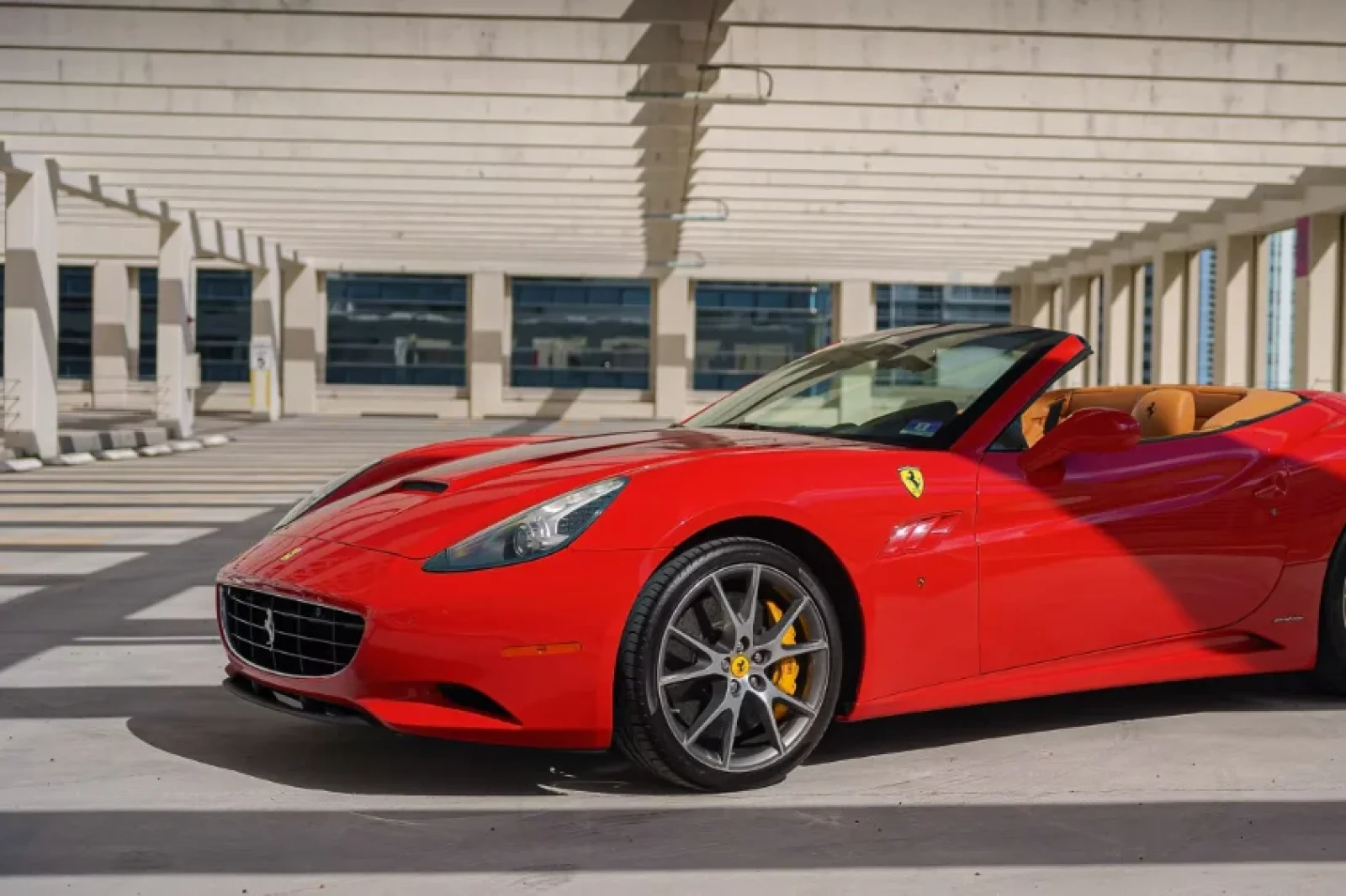 Rent Ferrari California  Red 2012 in Miami - 10 