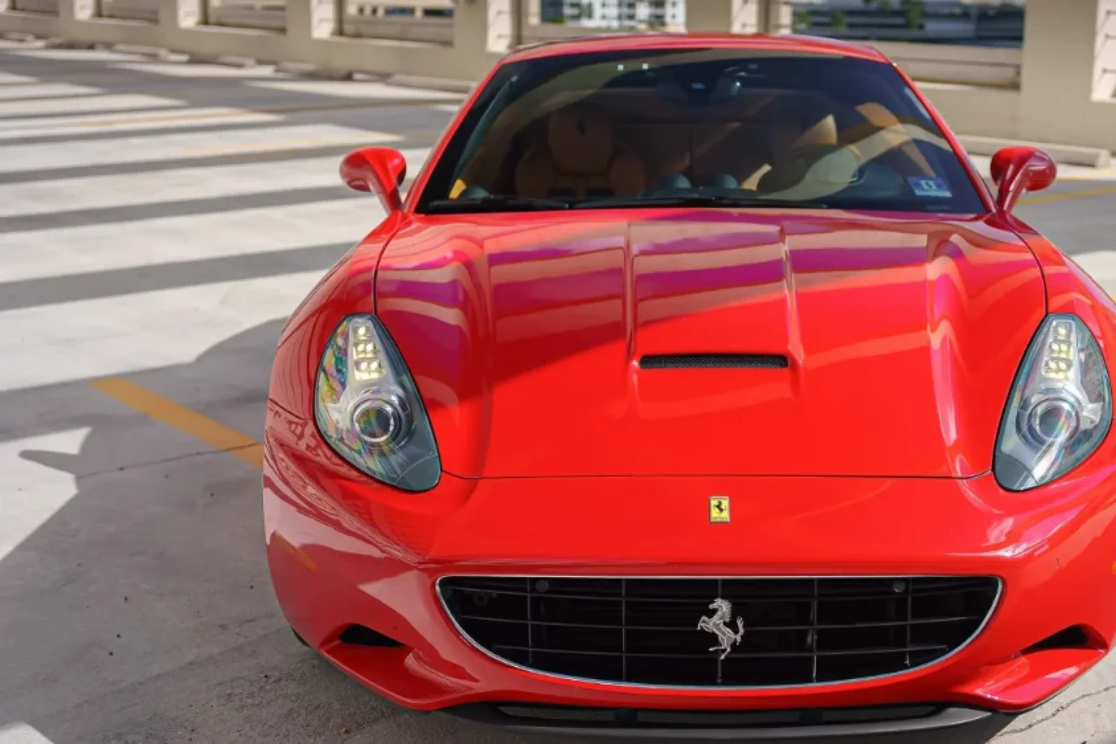 Rent Ferrari California  Red 2012 in Miami - 2 