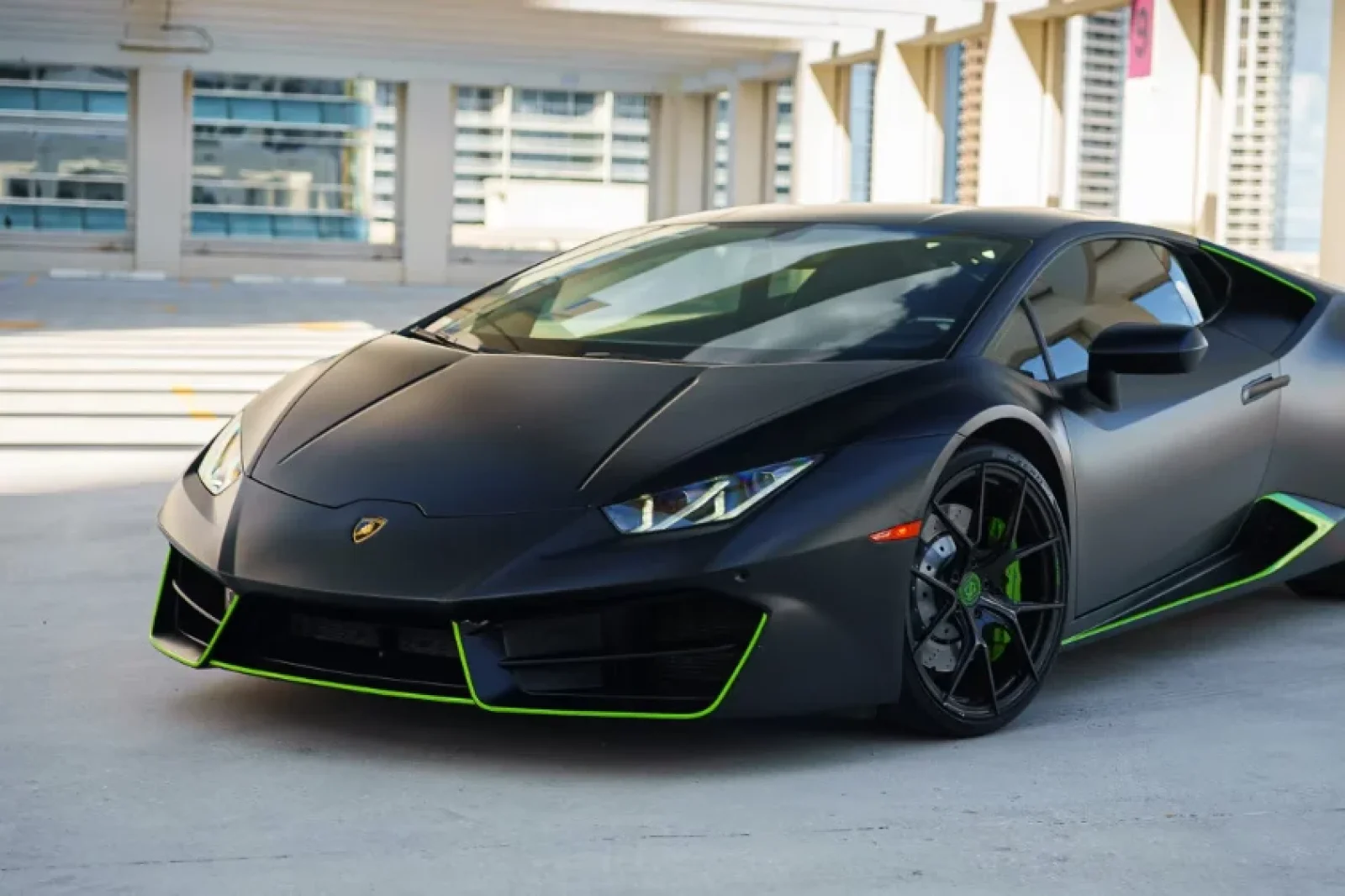 Miete Lamborghini Huracan  Schwarz 2019 in der Miami - 7 