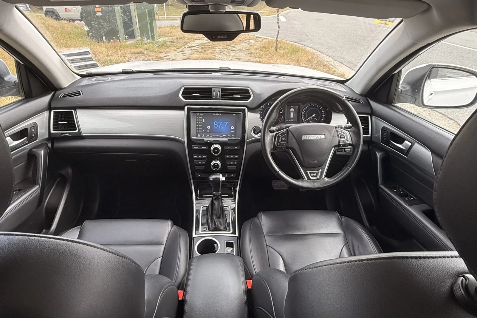 Rent Haval H6  White 2020 in Queenstown - 5 