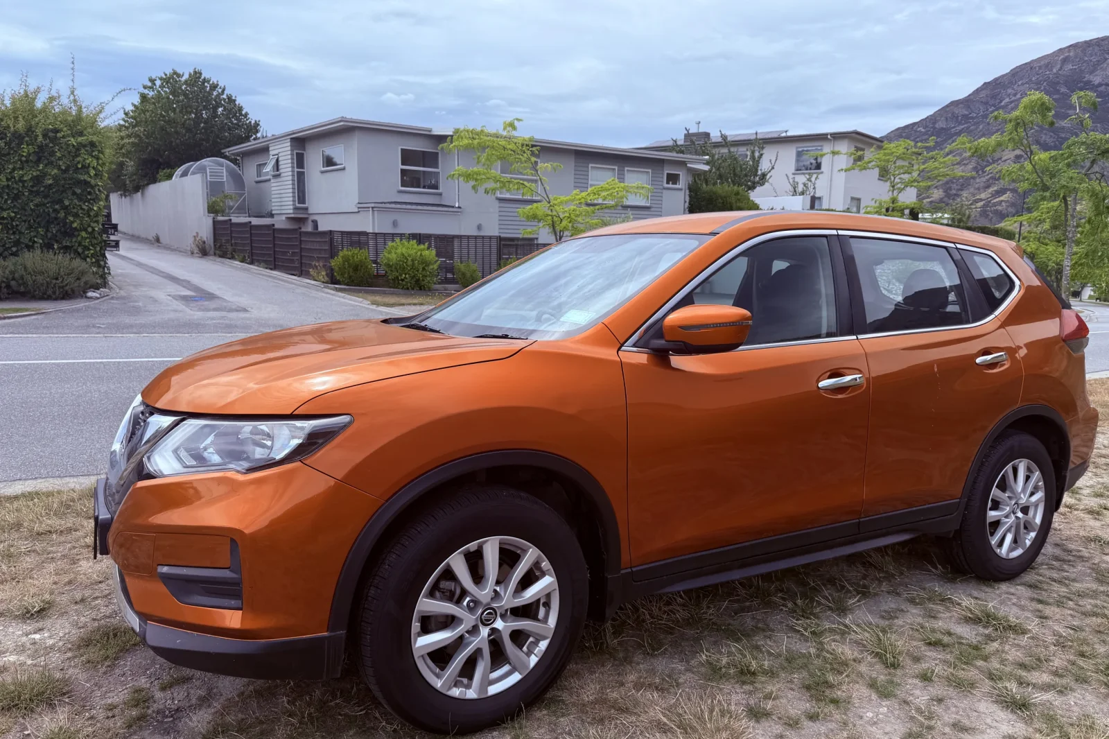 Rent Nissan X-Trail  Orange 2021 in Queenstown - 2 